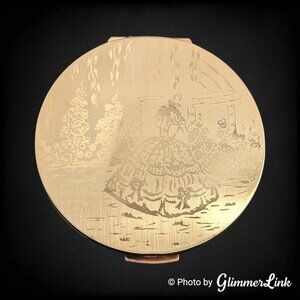 Vintage 1950 Stratton Crinoline Lady Garden Scene Gold Tone Compact